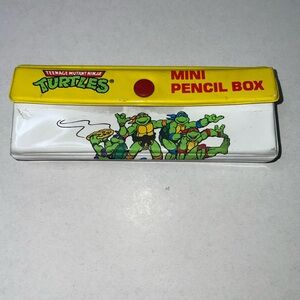 Vintage Mirage Studios Teenage Mutant Ninja Turtles Mini Pencil Box TMNT